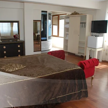 Hotel Athena